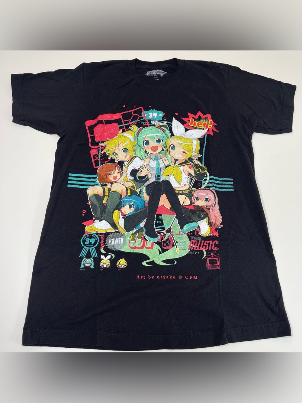 Hatsune Miku & Friends Group T-Shirt (Black) 100% Cotton Hot Topic Size Medium